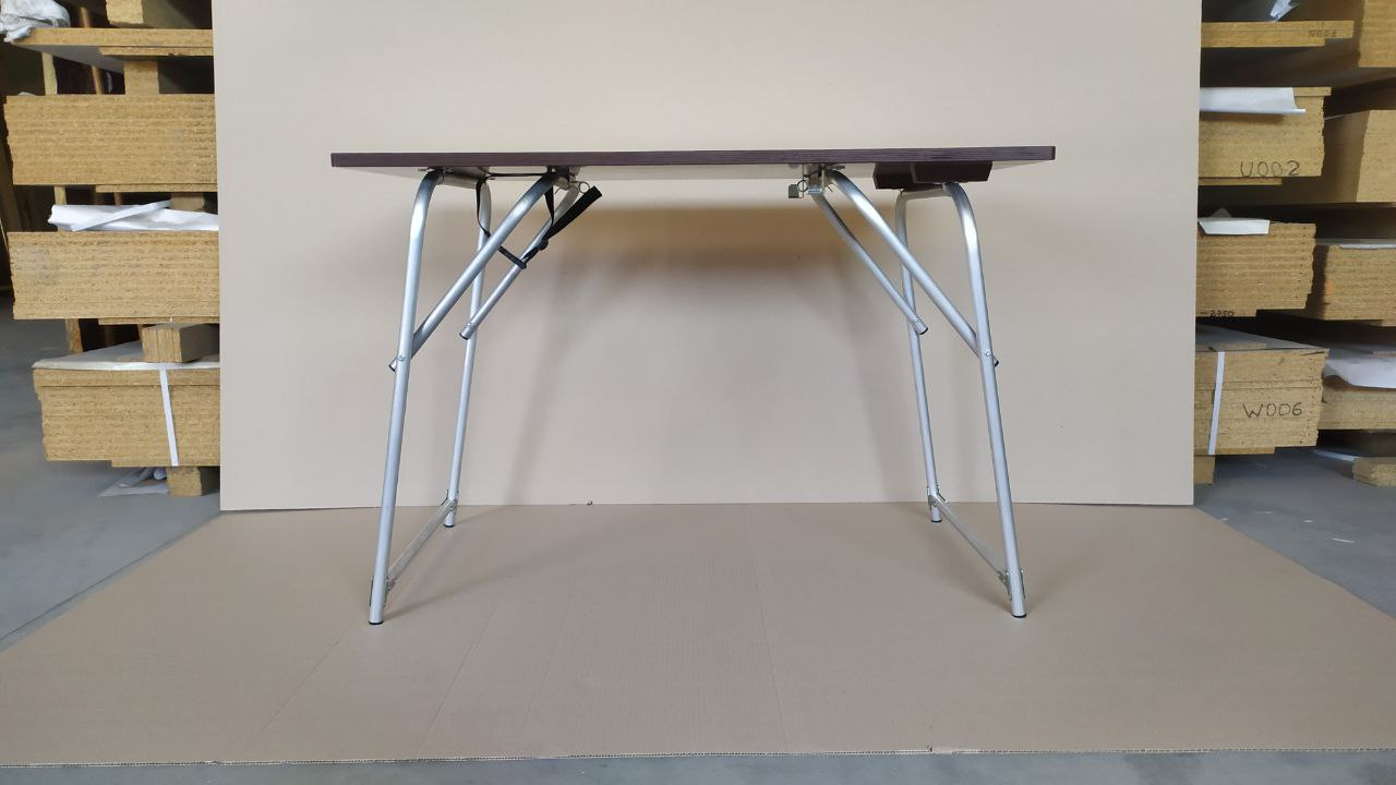 Стіл розкладний ТОВ "МК МЕТАЛ ТРЕЙД"